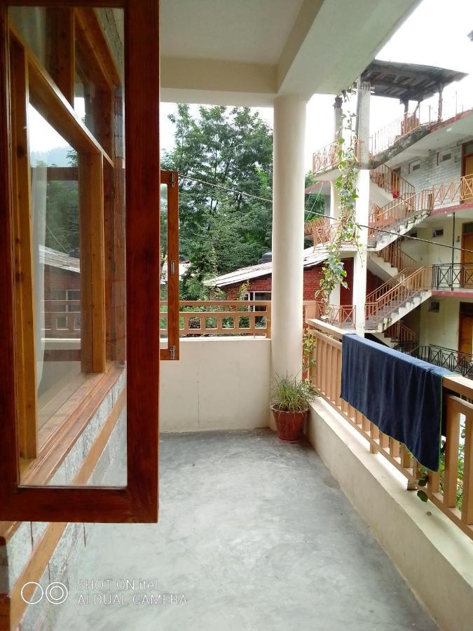 Bolting Point Manali (Himachal Pradesh) Exterior photo